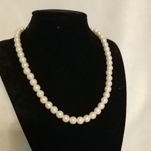 Pearl necklace